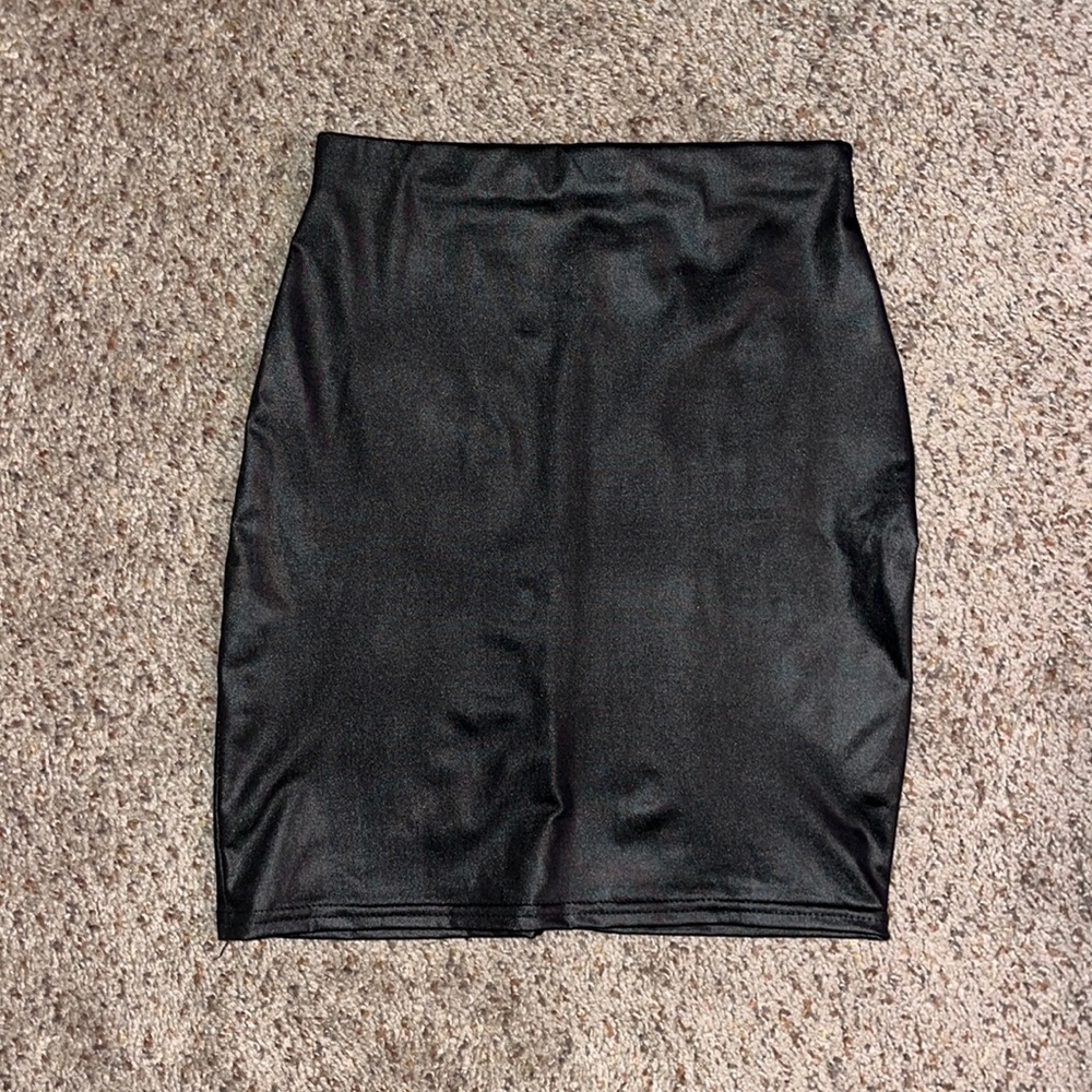 PrettyLittleThing skirt